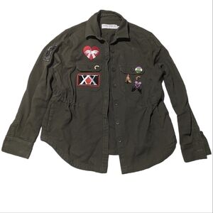 Gypsy Warrior military style jacket with pins and patches Size Large